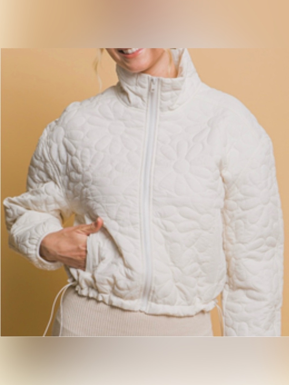Love Tree Quilted Stand-Collar Puffer Jacket in Cream size S NEW